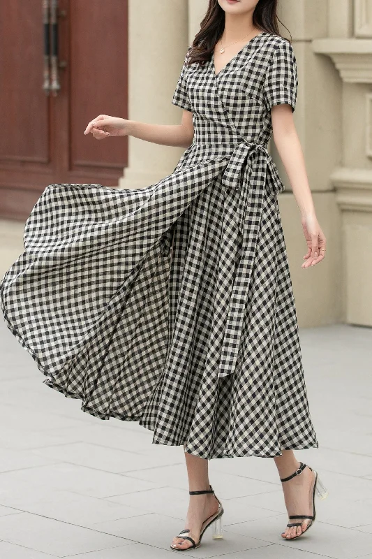 Black and white summer plaid linen wrap dress 4948