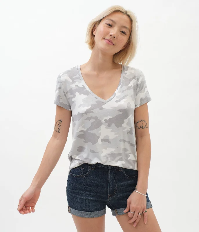 Aeropostale Seriously Soft Camo V-Neck Tee