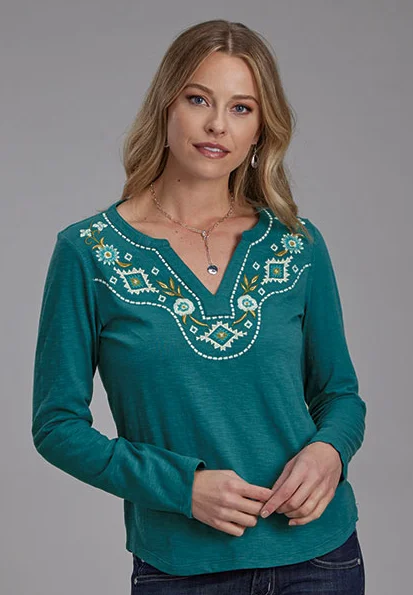 Roper Women's Teal Green Floral Embroidered V-Neck Jersey Log Sleeve Tee 0513-8093