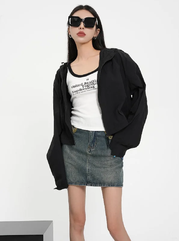 Textured Contrast Duo: Ivory Puff-Sleeve Crop Blouse & Black Quilted Bomber Jacket Set Fleece Jacket Down Jacket Feather Jacket Textured Contrast Duo: Ivory Puff-Sleeve Crop Blouse & Black Quilted Bomber Jacket Set Fleece Jacket Down Jacket Feather Jacket