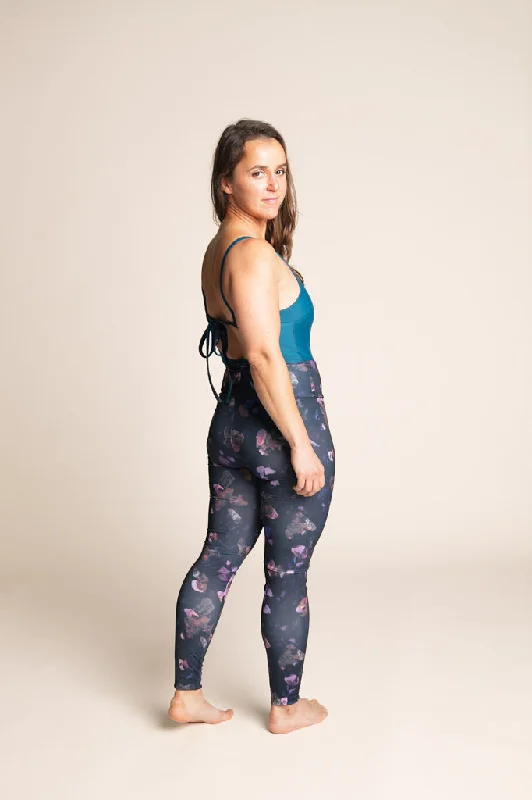 Dark Matter Leggings Stylish Athletic Wear Leggings
