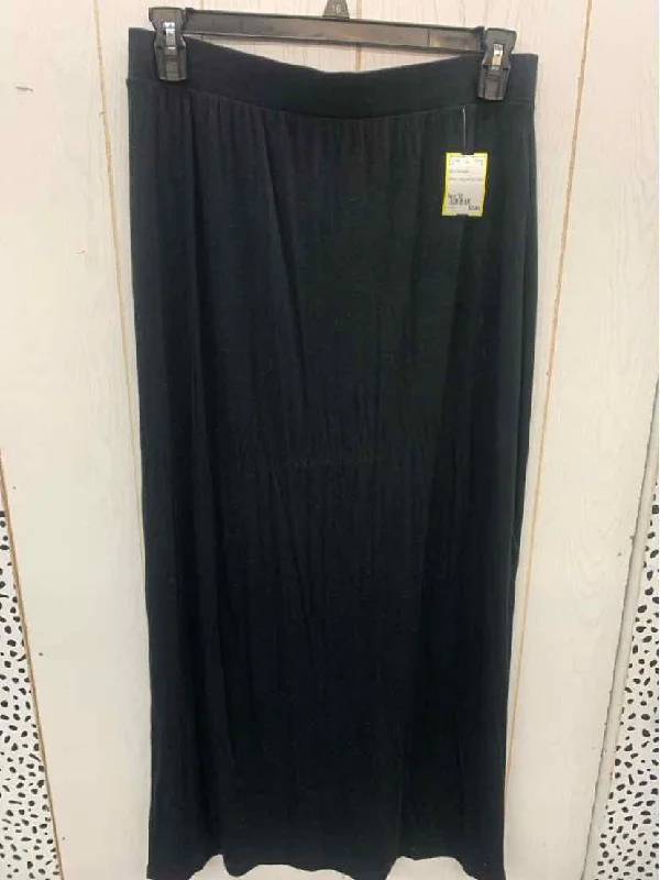 Black Womens Size 12 Skirt