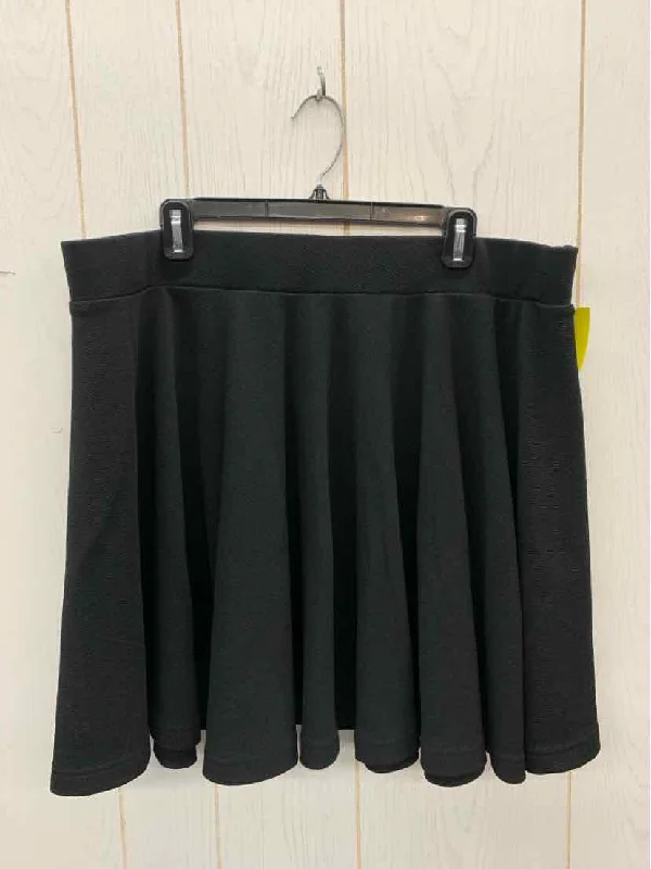 Black Womens Size 3X Skirt