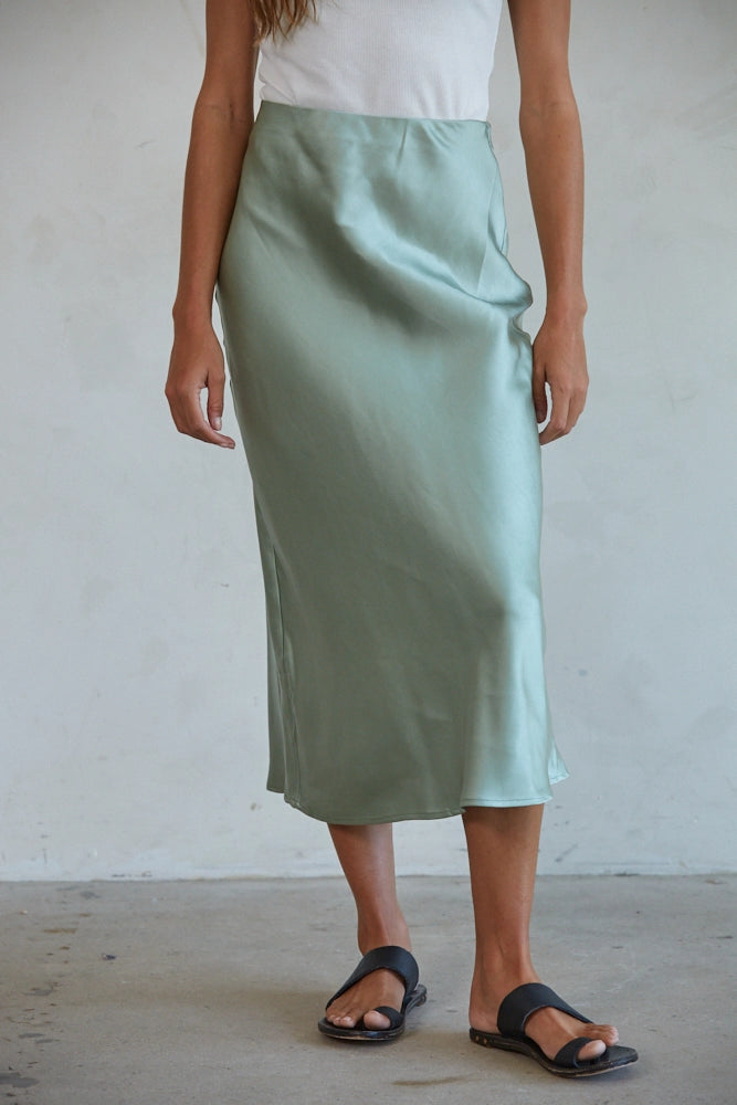 Woven Satin Waist Elastic Band Midi Skirt - Sage